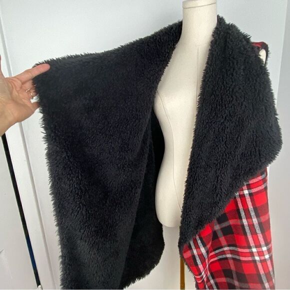 Westbound Woman Red Buffalo Plaid Black Sherpa Vest CabinCore Fall Holidays 2X - Picture 9 of 13